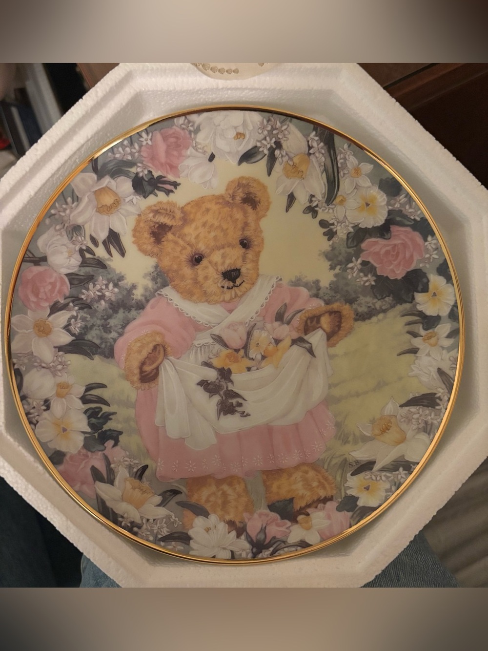 Franklin Mint Heirloom Collection Teddy's Spring Bouquet Collector Plate